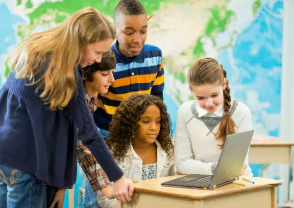 Read more about the article How to Teach Students to Summarize the Right Way